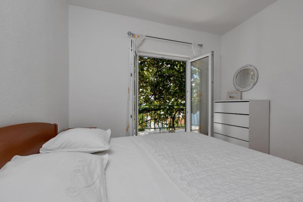 Apartmani Antonela Drasnice Exterior photo